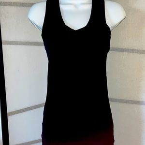 Athleta Momentum Tank